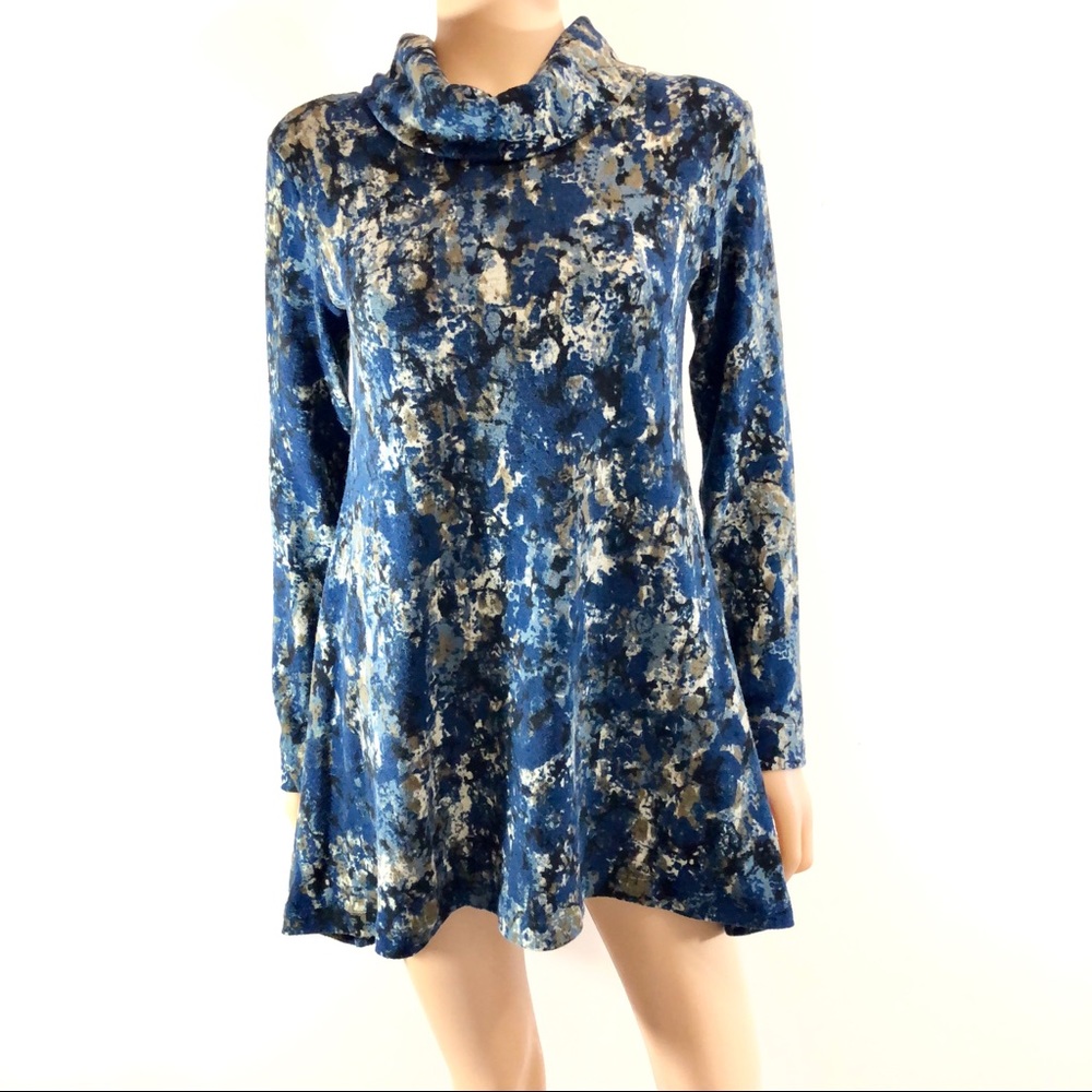 Mystery Dress! High Low Longsleeve Turtleneck Med.